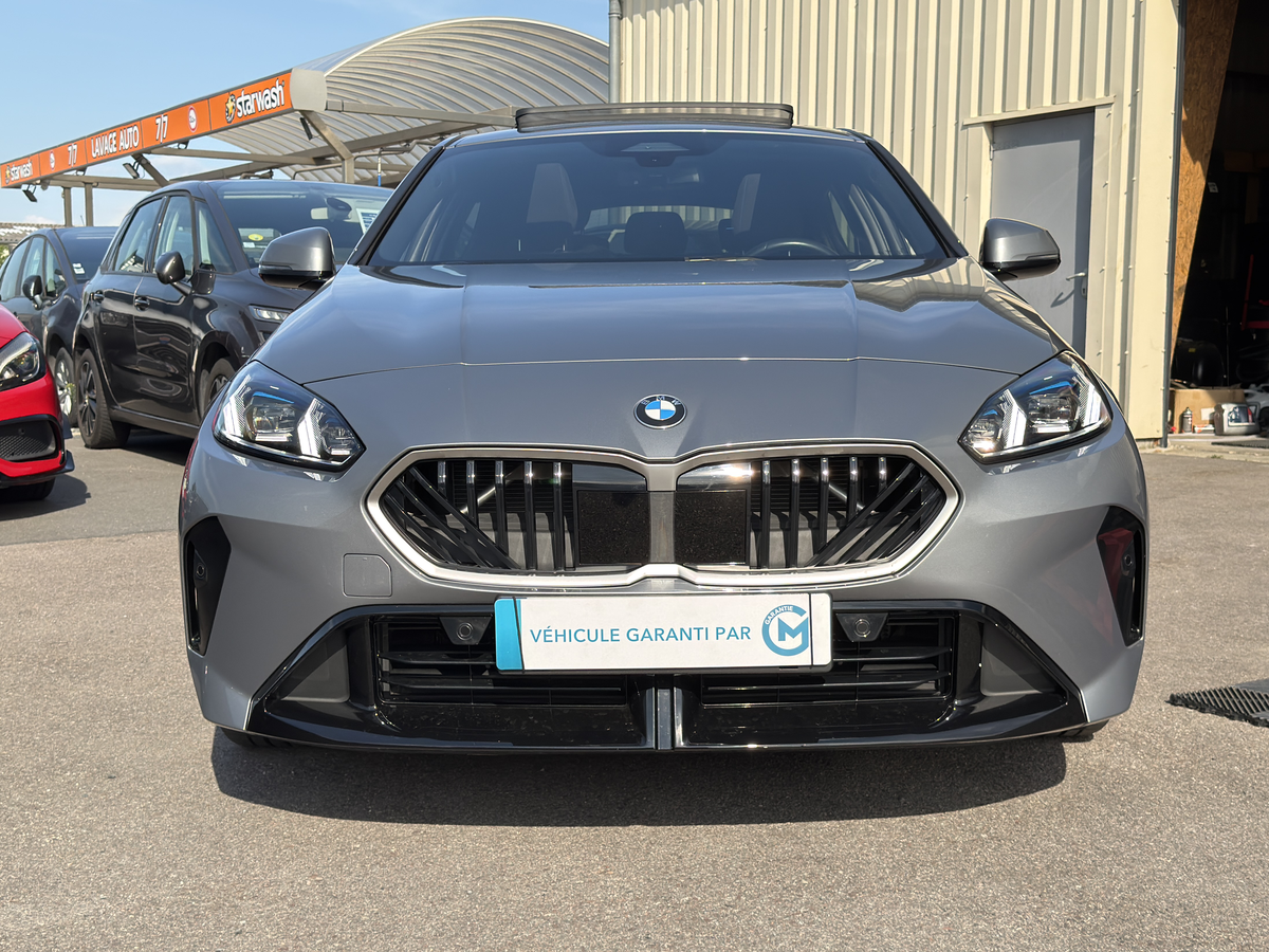 Bmw Série 1 120 iA Msport / Toit panoramique / Attelage / CarPlay / Caméra de recul