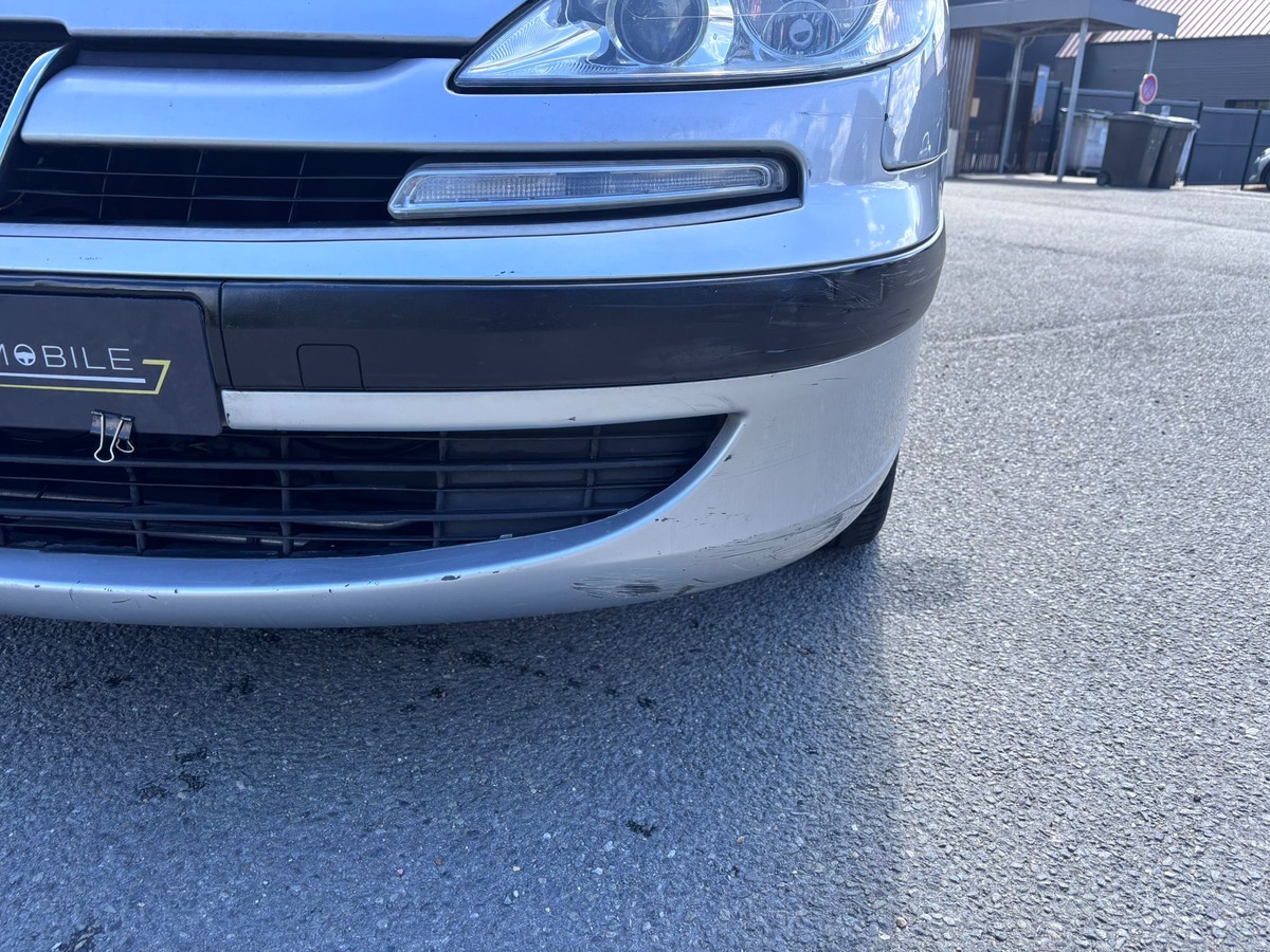 Peugeot 807 7 places 2.0 HDi 110 Confort - Distribution neuve - Garantie