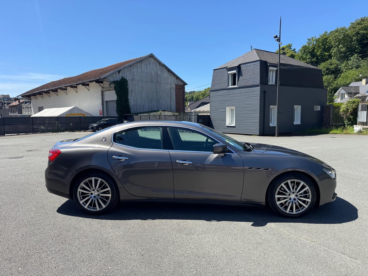 Maserati Ghibli 3.0 V6 Diesel 275 ZF8 - GARANTIE - Révisé