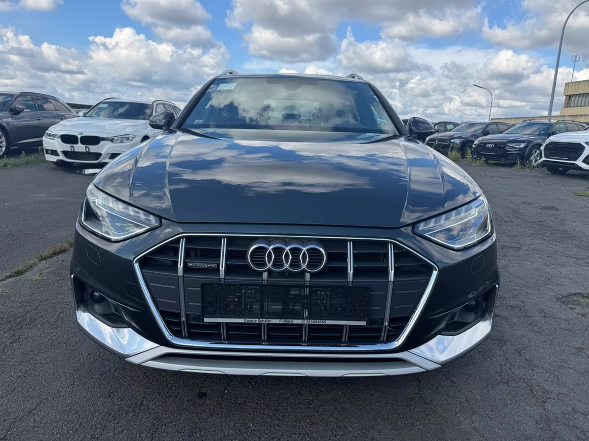Audi A4 Allroad 40 TDI 204ch Avus quattro S tronic 7/Attelage/Caméra360/Gris Manhattan