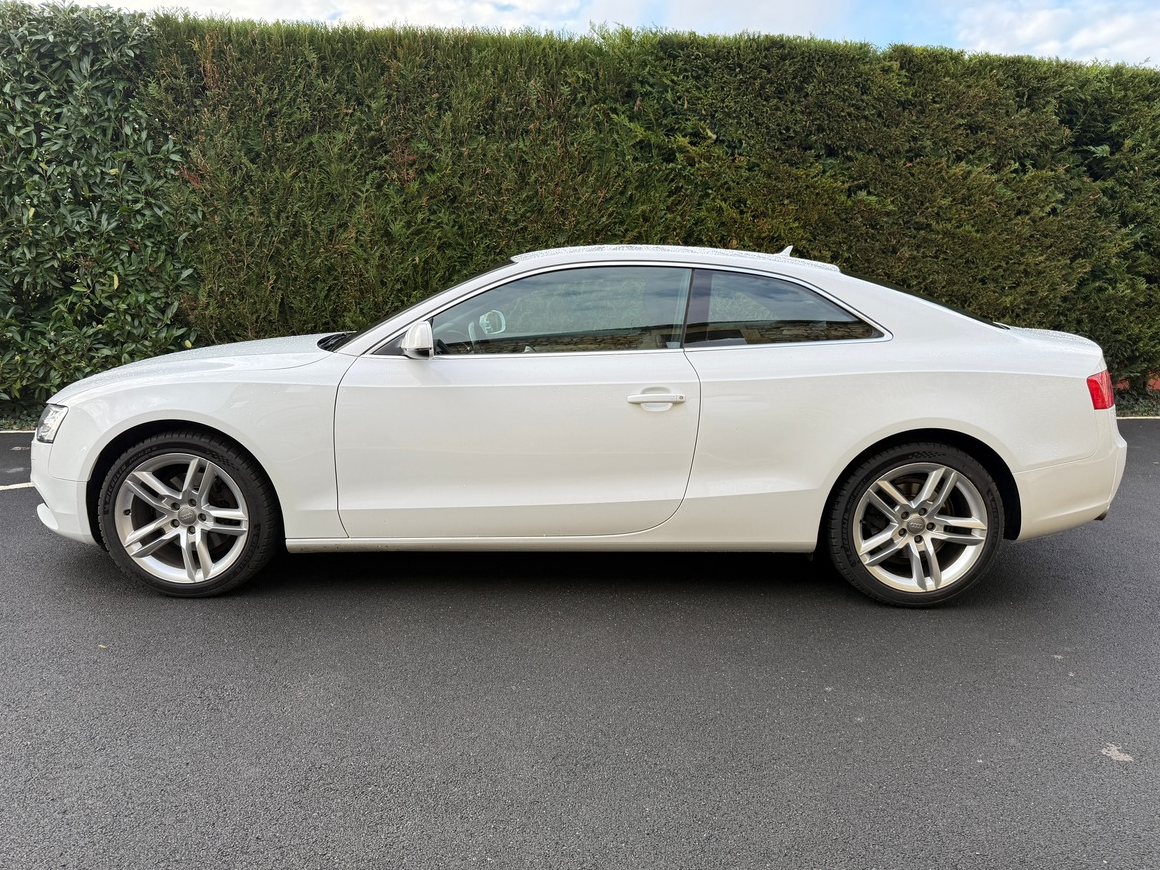 Audi A5 2.0L TDI 177 Pack Sline