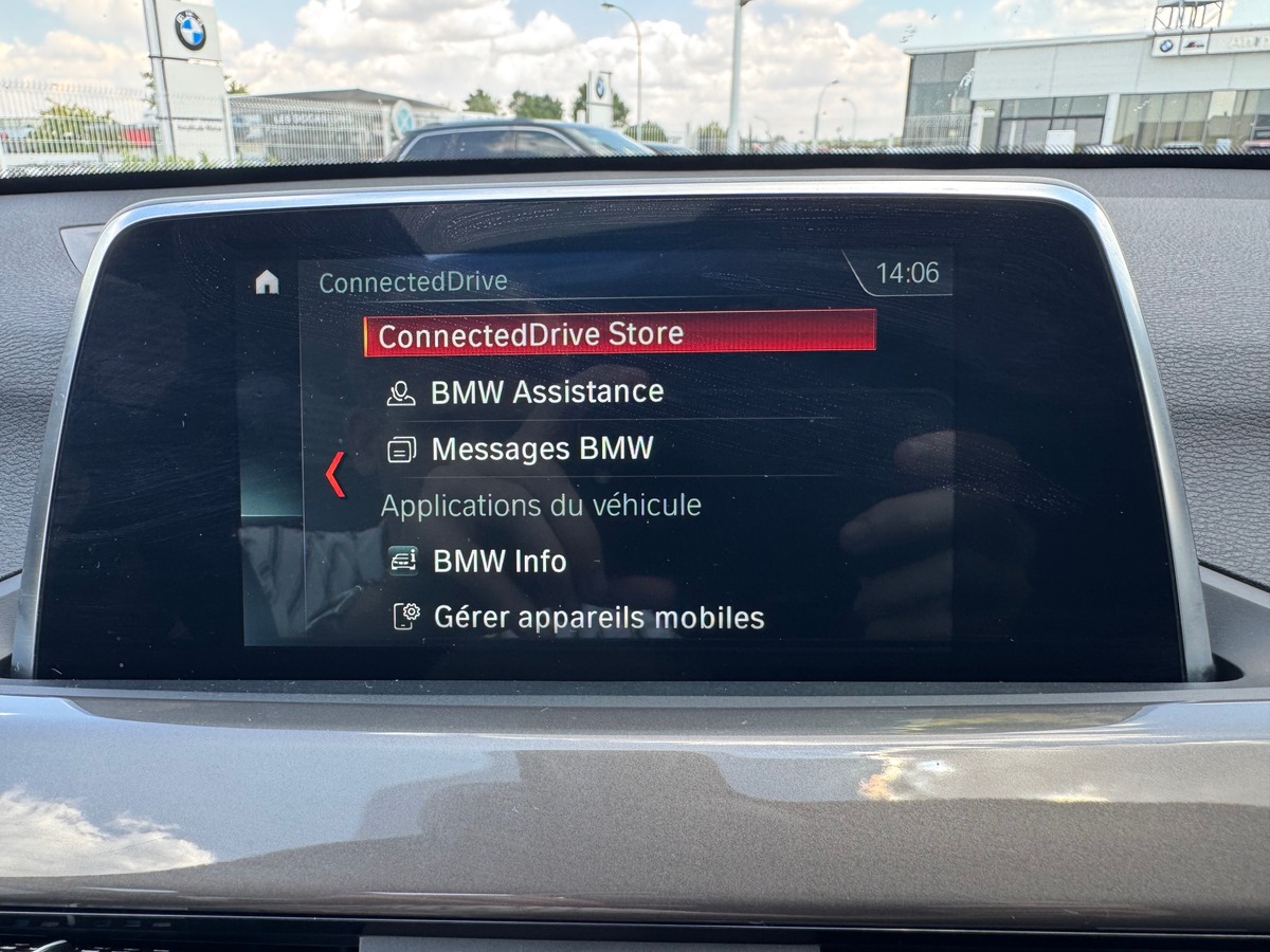 Bmw X1 116 | X-Line sDrive | Toit panoramique | Caméra recul | Régulateur vitesse | Siéges chauffant