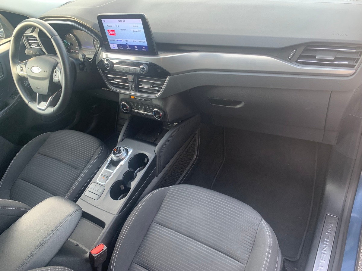 Ford Kuga 225 ch | 2.5 PHEV | Titanium | Apple car Play | Radar de stationnement avant et arriére