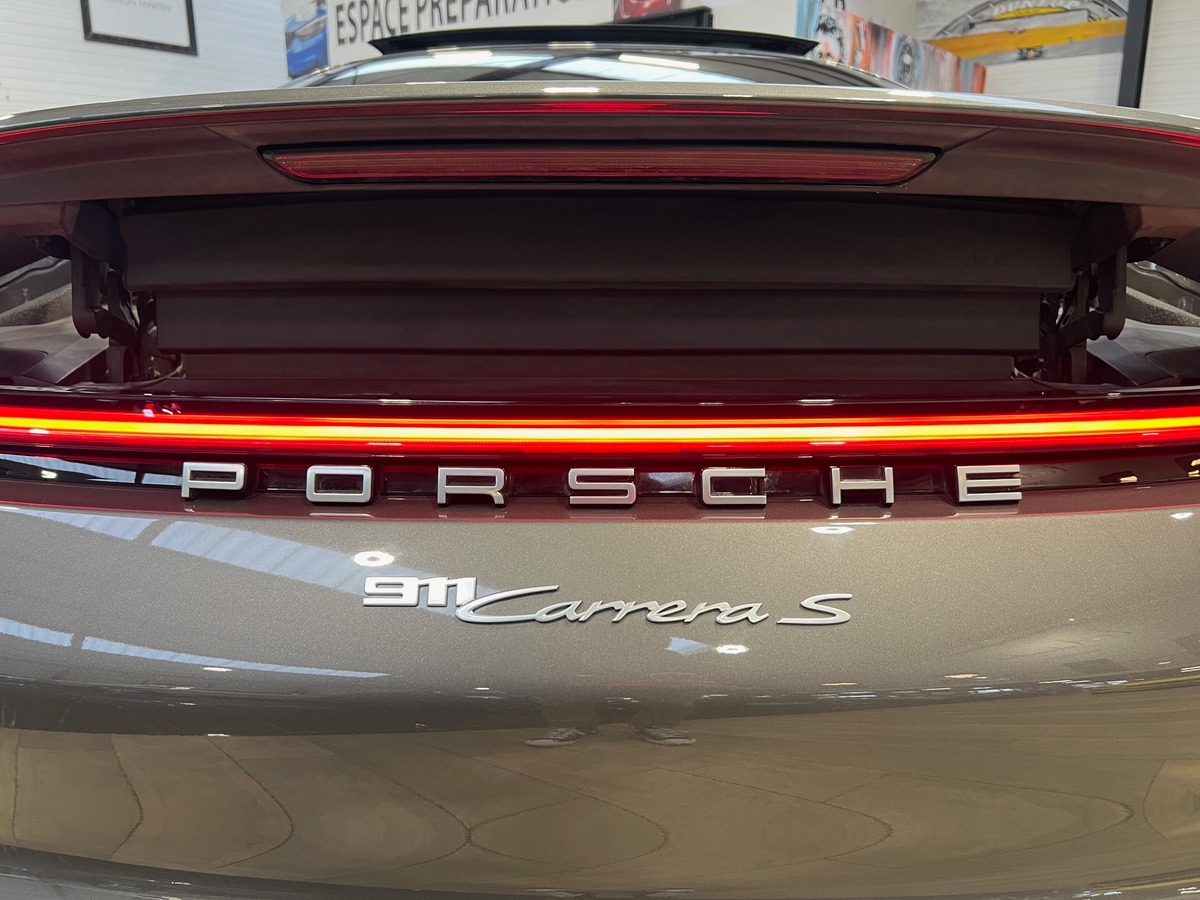 Porsche 911 TYPE 992 CARRERA S 3.0 450 cv PDK8 /GRIS QUARTZ/TOIT PANO/BOSE/