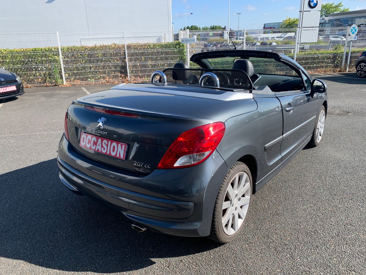 Peugeot 207 CC 110 ch | FELINE | GPS |  Bluetooth | Régulateur vitesse | Radar recul | Sièges sport