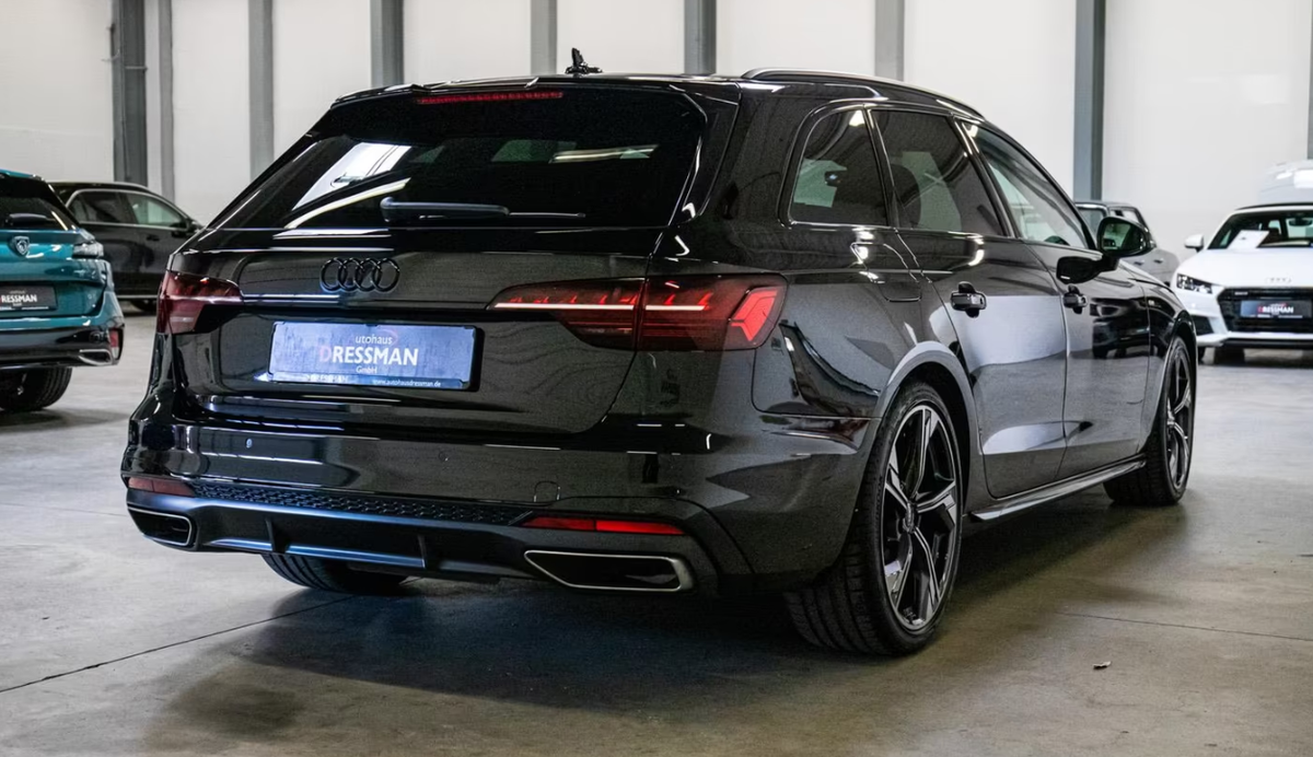 Audi A4 Avant V 40 TFSI 204ch S line S tronic 7 Pack Competition Bang&Olufsen Toit ouvrant