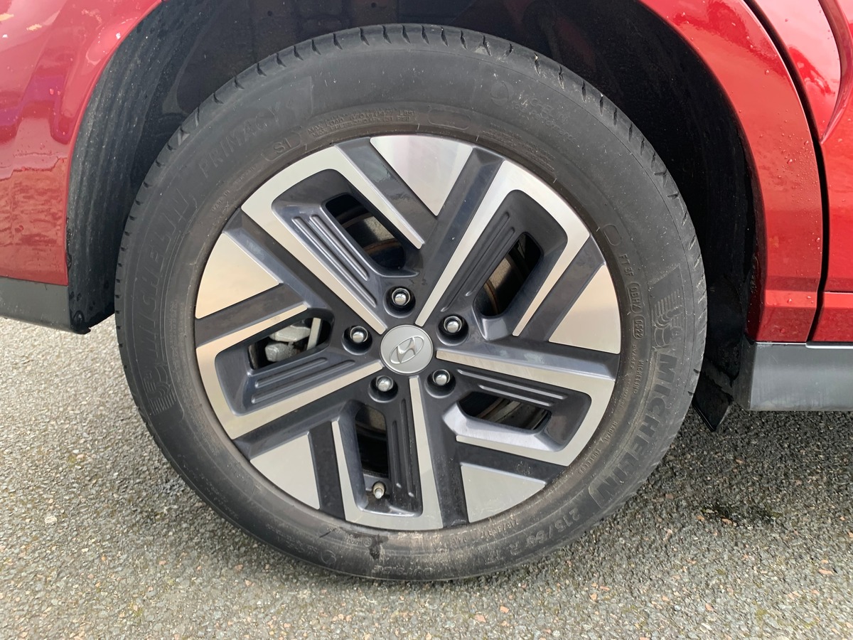 Hyundai Kona 136 | Creative | Caméra recul | Affichage tête haute | Assistance maintien trajectoire