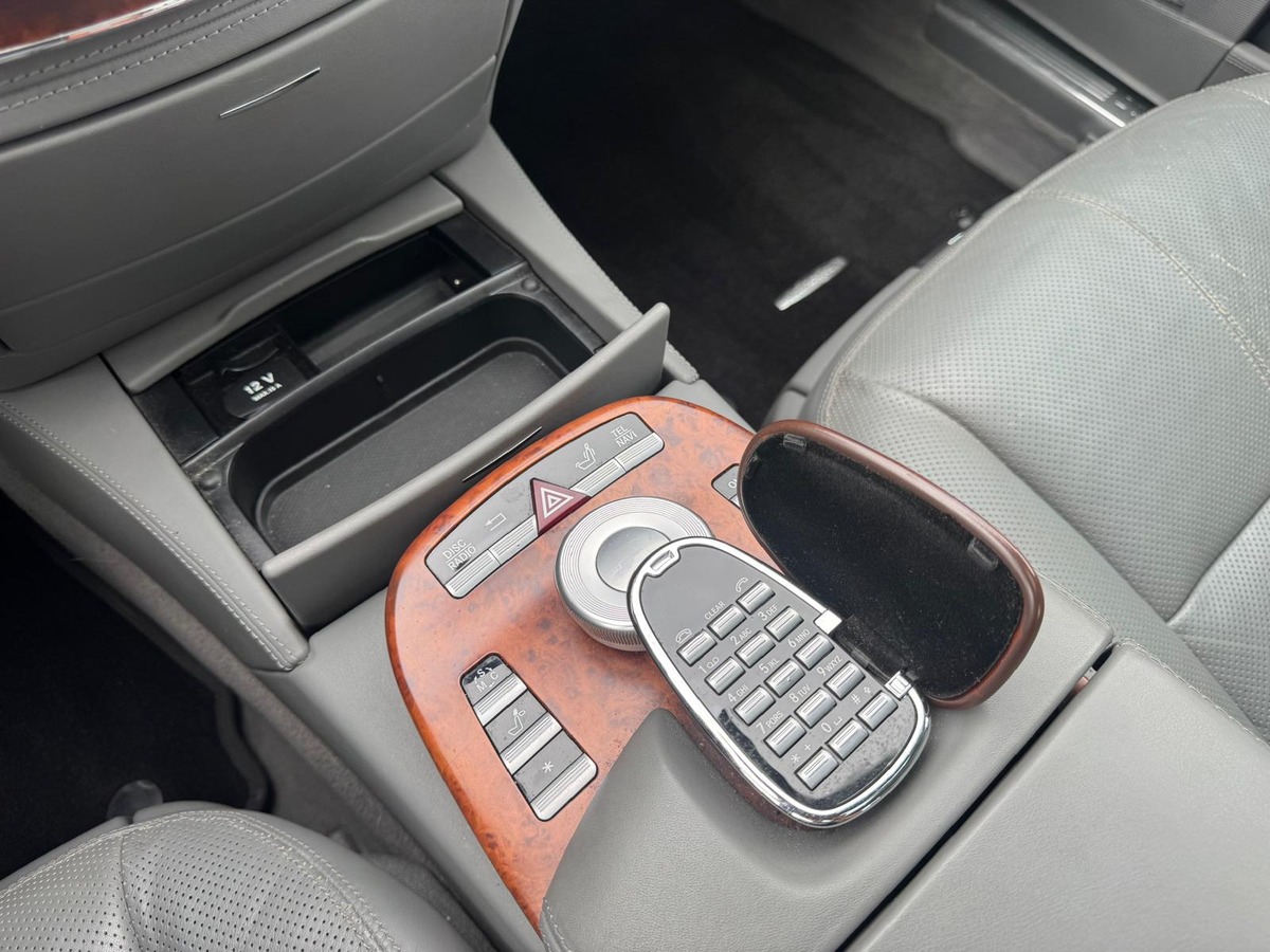 Mercedes-Benz Classe S 600 v12 5.5 517cv - Boite automatique - garantie