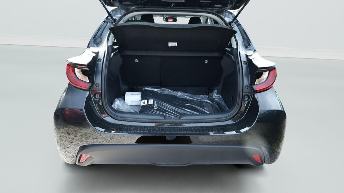 Toyota Yaris Hybrid 116 chevaux CVT | Reconnaissance des panneaux | Régulateur de vitesse adaptatif