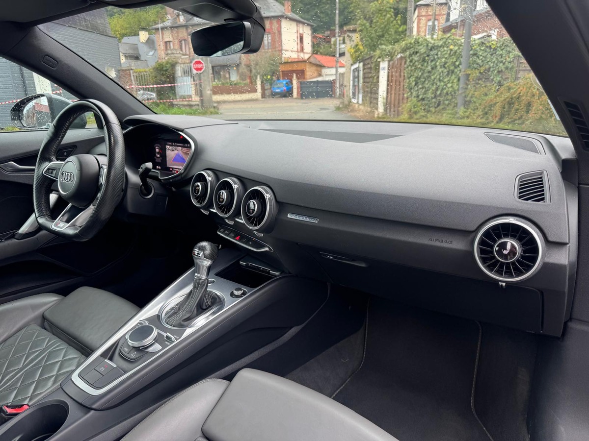 Audi TT MK3 230CV 2.0 TFSI Quattro - Française - S-Tronic - S-Line
