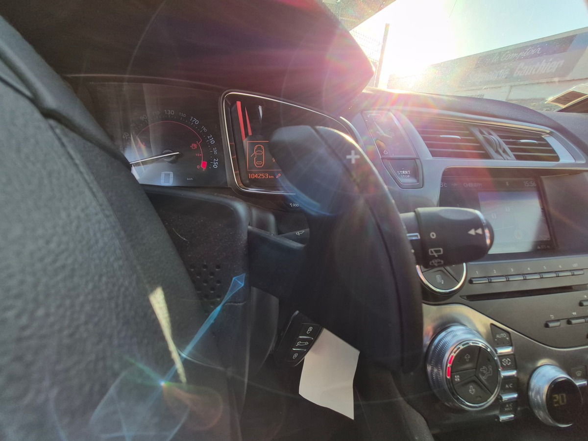 Citroën DS5 e-HDI 115 EXECUTIVE BMP6