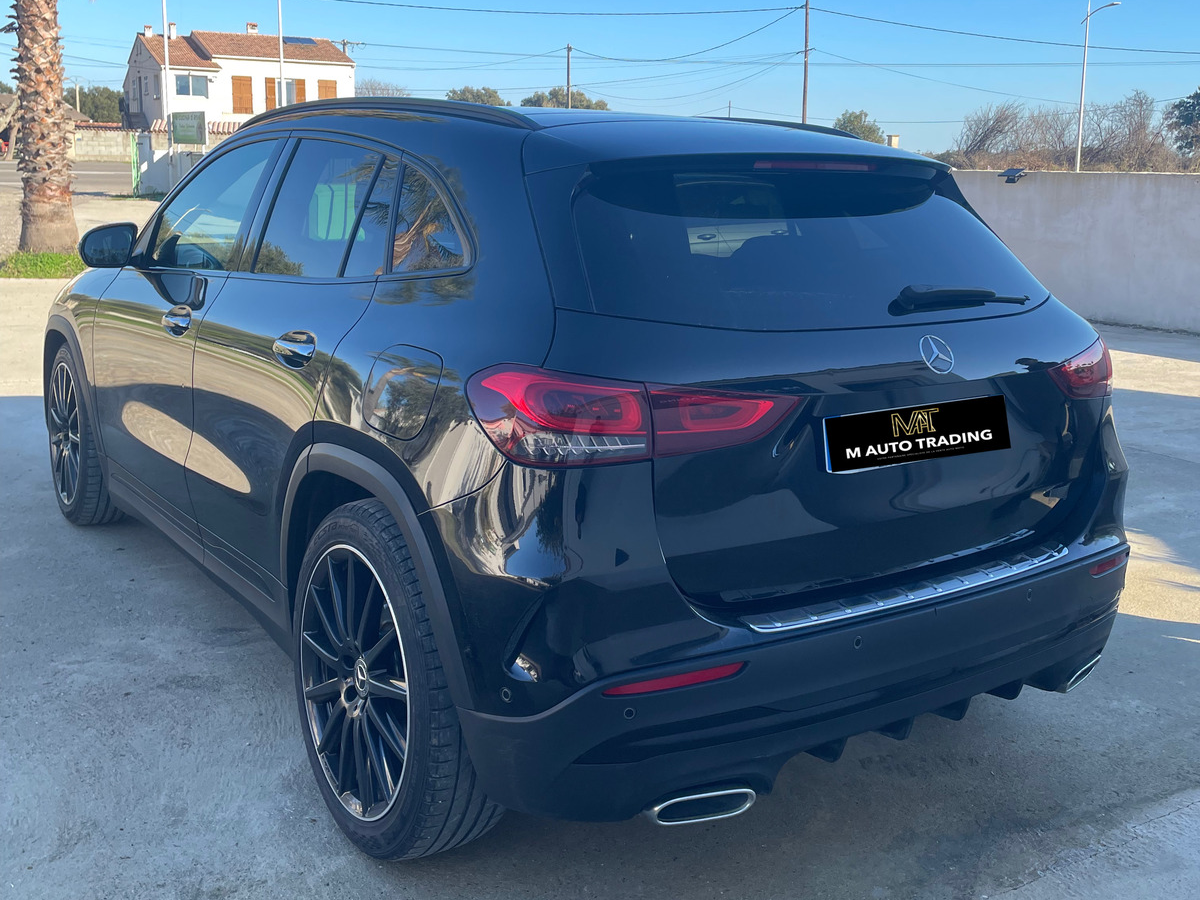 Mercedes Benz GLA 200 AMG