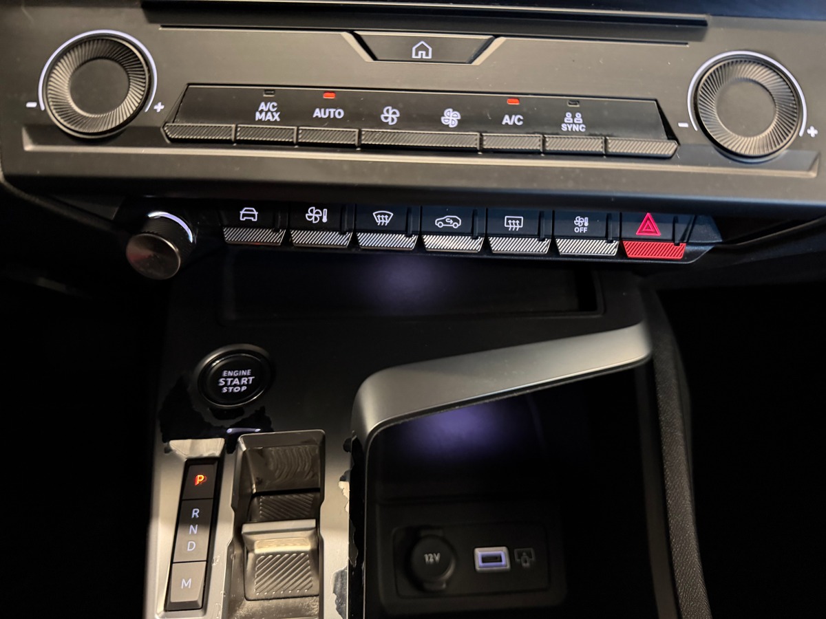 Peugeot 308 SW Break 1.5 hdi 131ch Carplay / Android