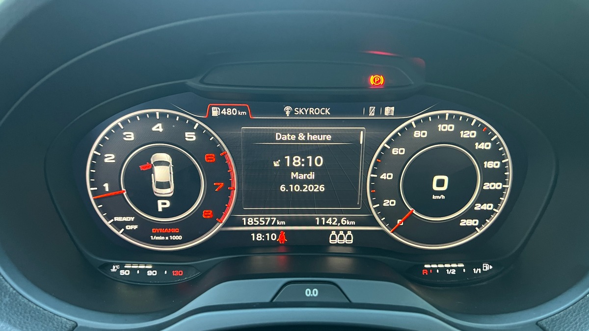 Audi A3 2.0 TFSI 190ch S-Line Quattro S tronic 7 - Gris Nano - Virtual Cockpit -  Système B&O -
