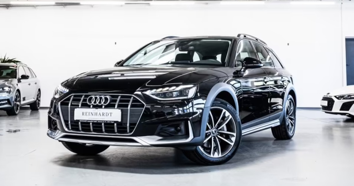 Audi A4 Allroad V 40 TDI 204ch Avus quattro S tronic 7 Attelage Phares LED matrix Caméra