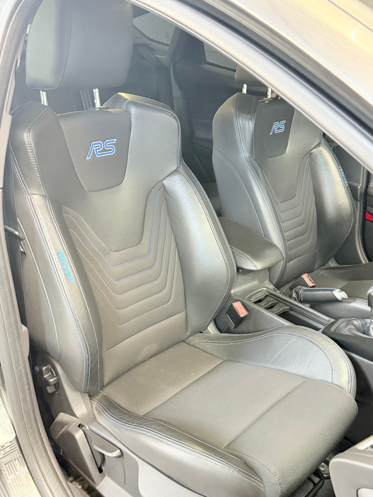 Ford Focus RS 2.3 ECOBOOST 350 CV