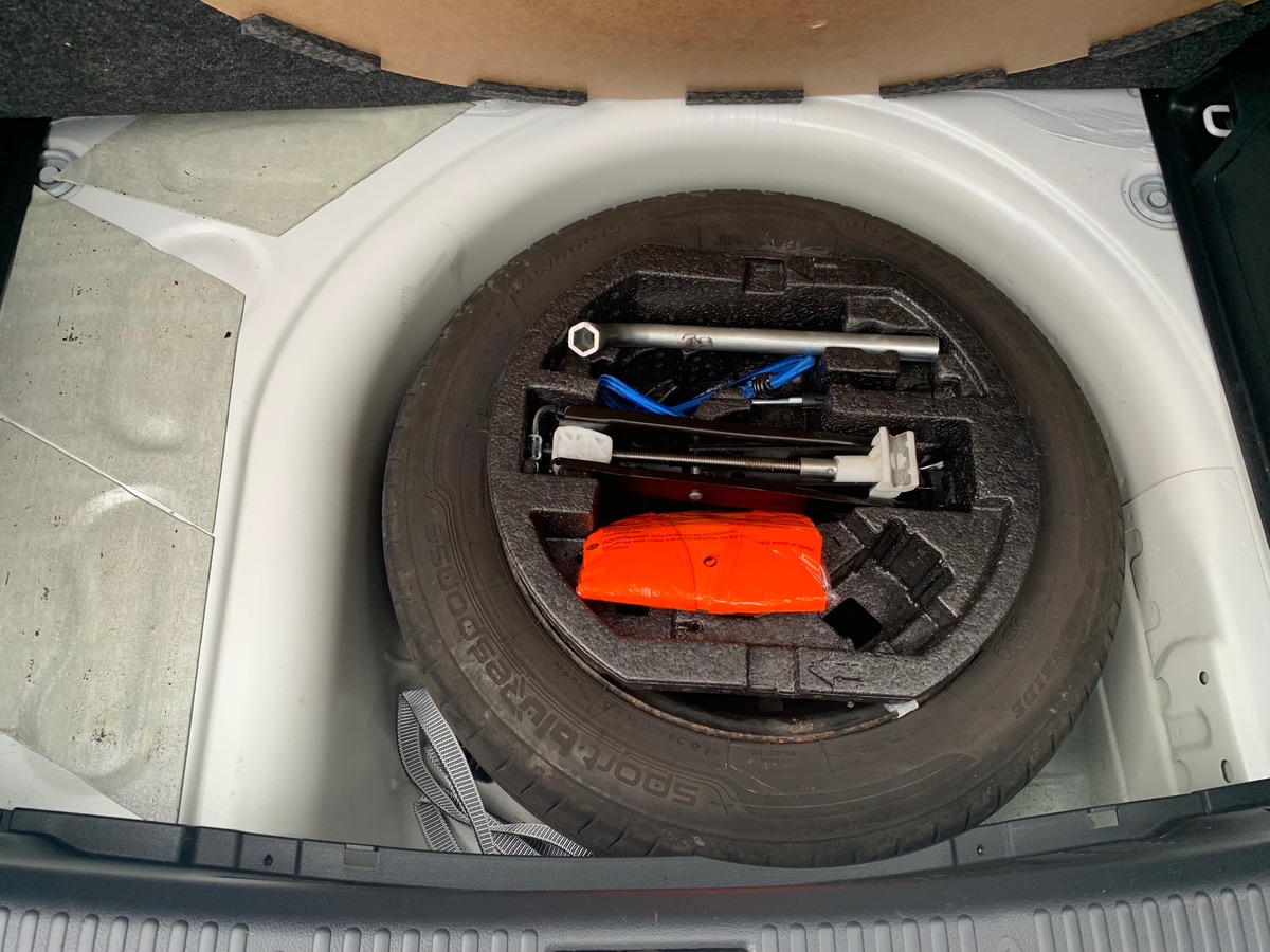 Skoda Fabia 60 ch | Business | GPS | Bluetooth | Radars de stationnement | Régulateur de vitesse