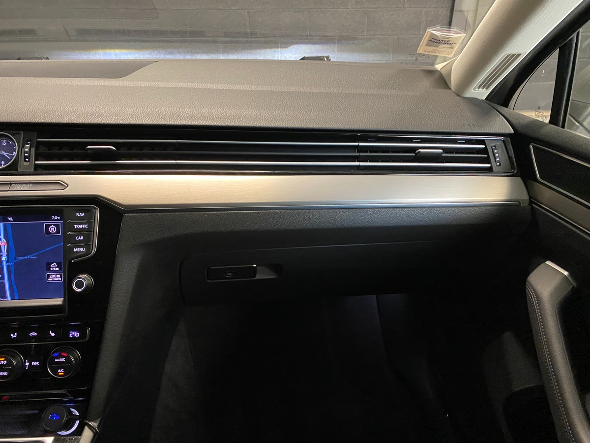 Volkswagen Passat 2.0 bi-tdi 240ch 4 Motion DSG7