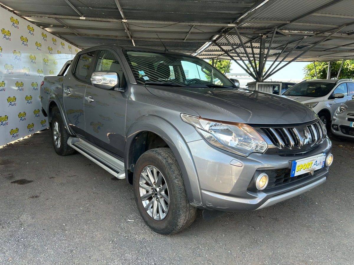Mitsubishi L200 5 PLACES 56000 KM SPORT AUTO