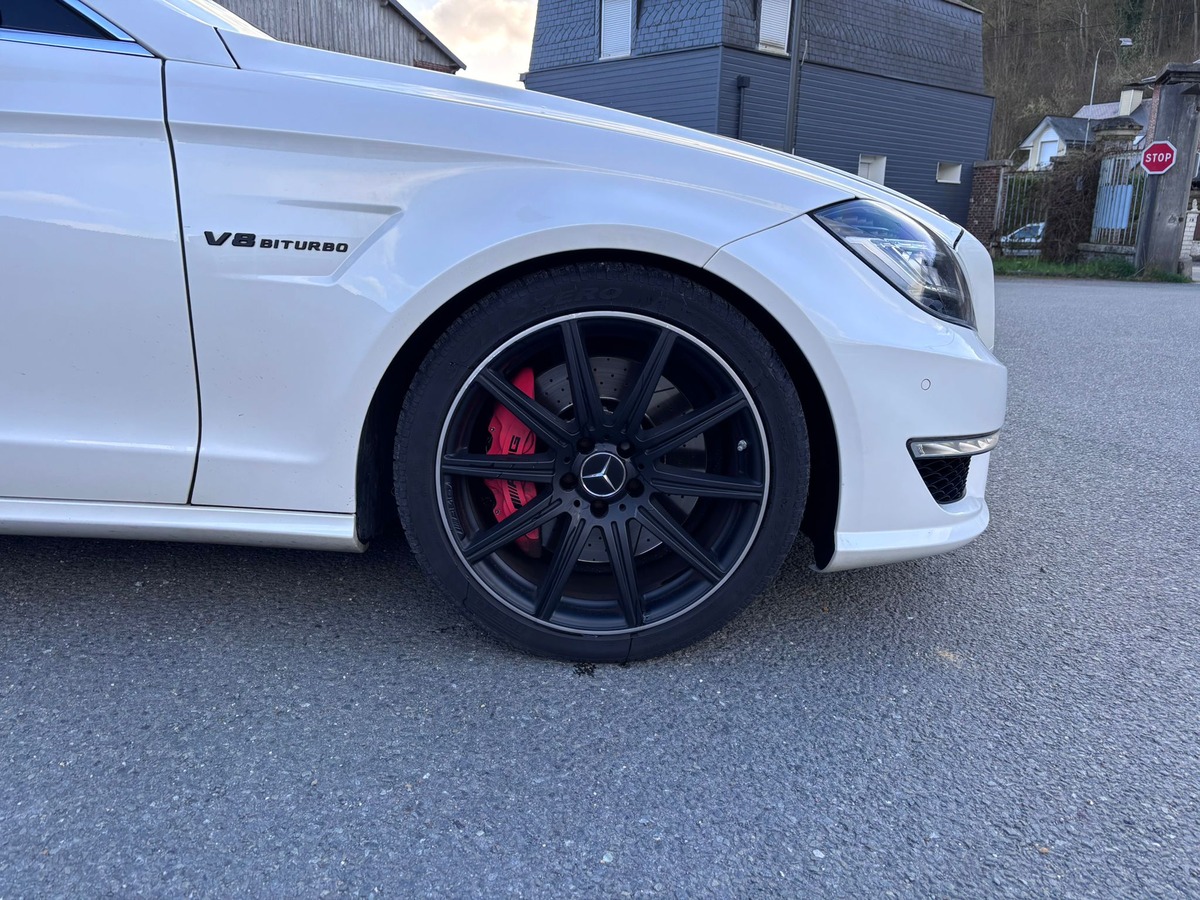 Mercedes-Benz CLS Shooting Brake 63 S AMG 585 - 4 MATIC - Garantie