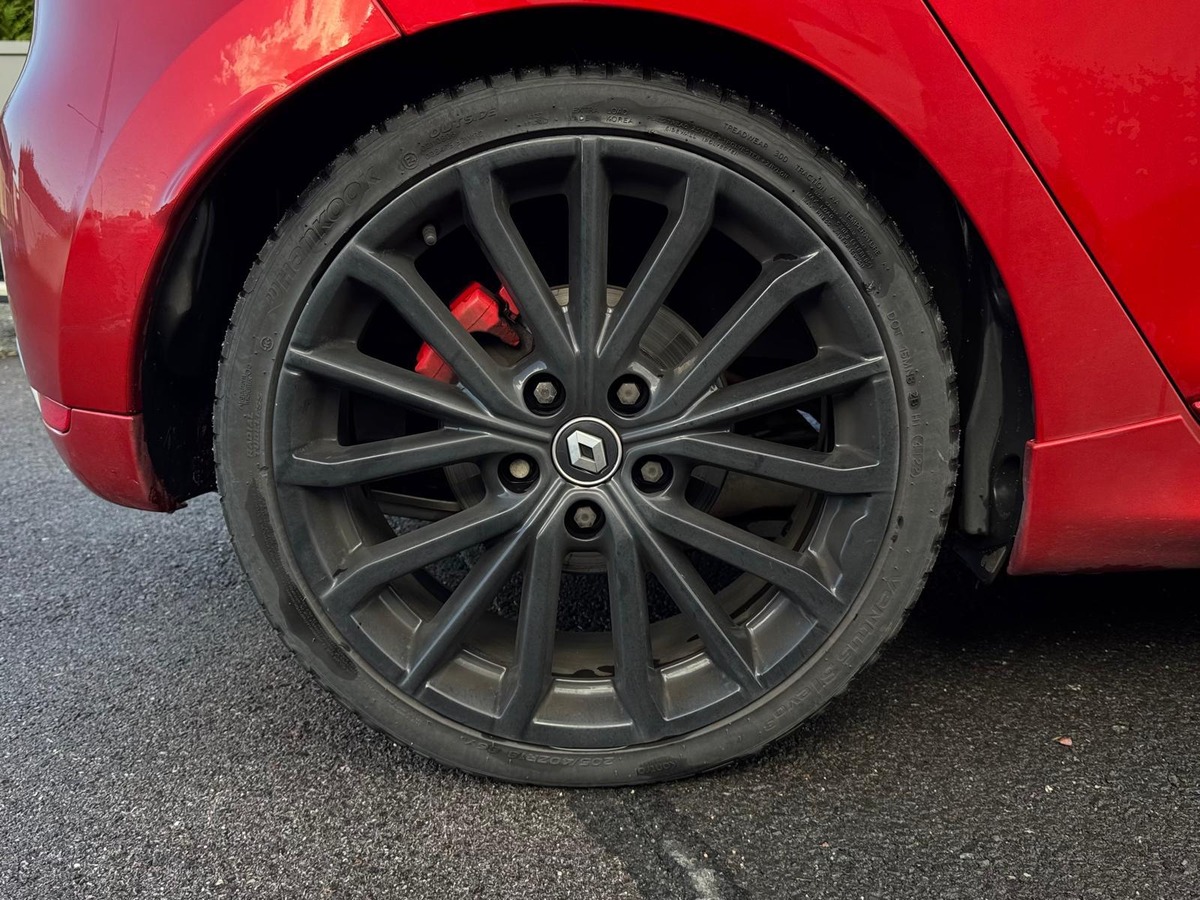 RENAULT Clio RS TROPHY