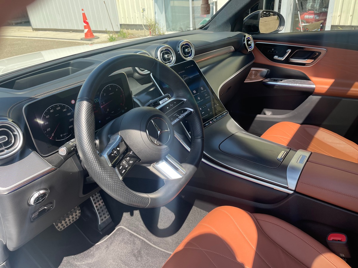 Mercedes-Benz Classe GLC 220D 2.0 197CV TVA RECUPERABLE-CARPLAY-TOIT OUVRANT-SIEGE CHAUFFANT-AMG LINE