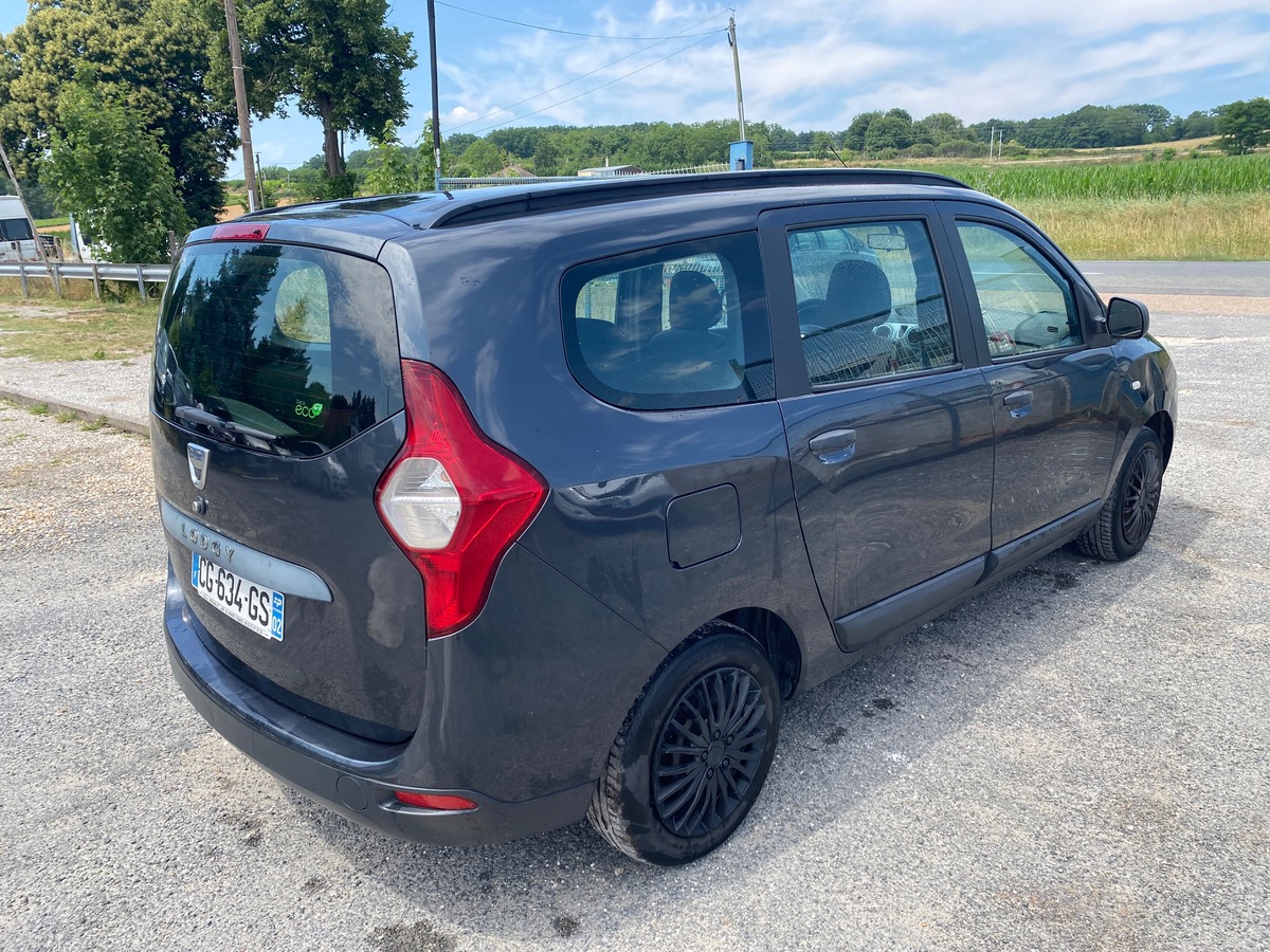 Dacia Lodgy 1.5 dci 110cv 7 places bon état a saisir