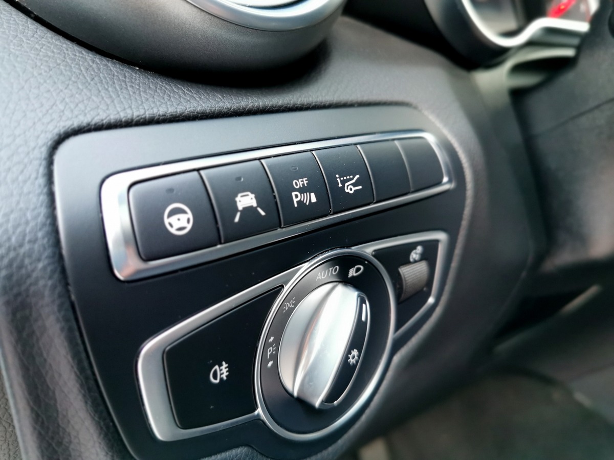 Mercedes-Benz Class GLC 350E FASCINATION 320 TO/TETE HAUTE D
