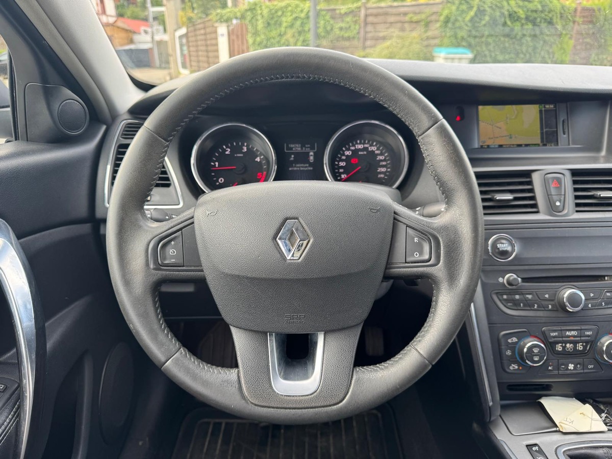 RENAULT Latitude 2.0 dci 150cv Business - garantie