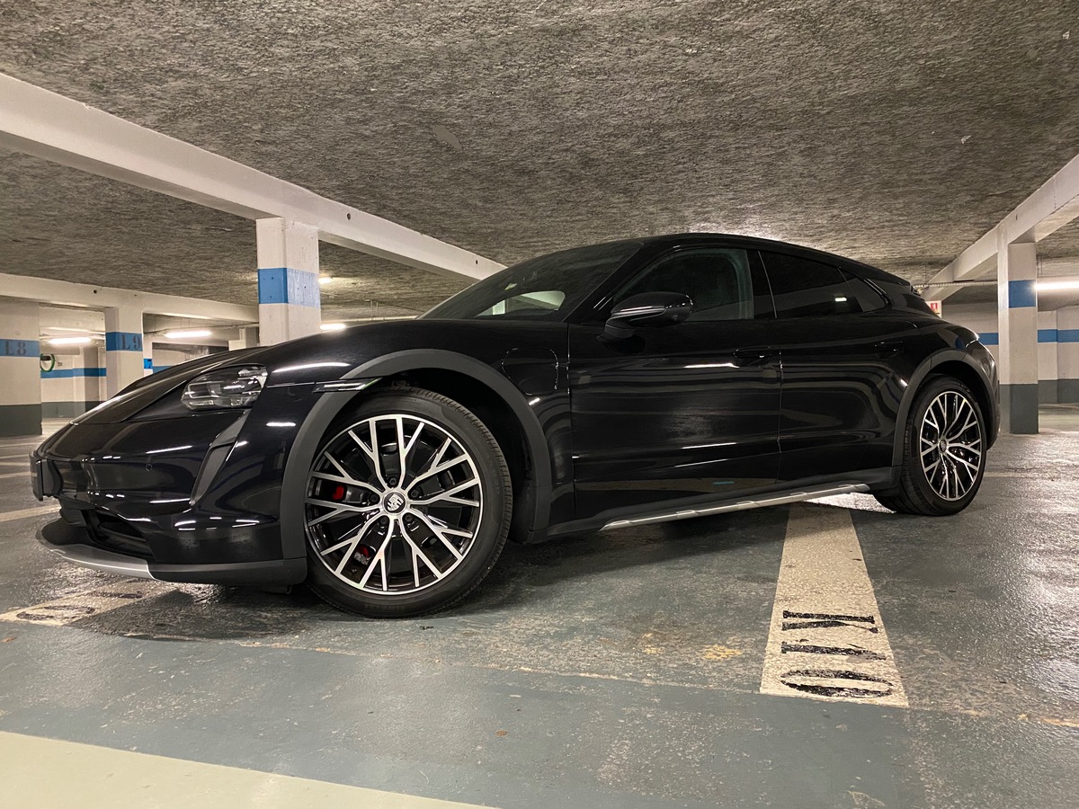 Porsche Taycan Cross Turismo 4S 571ch Excellent État