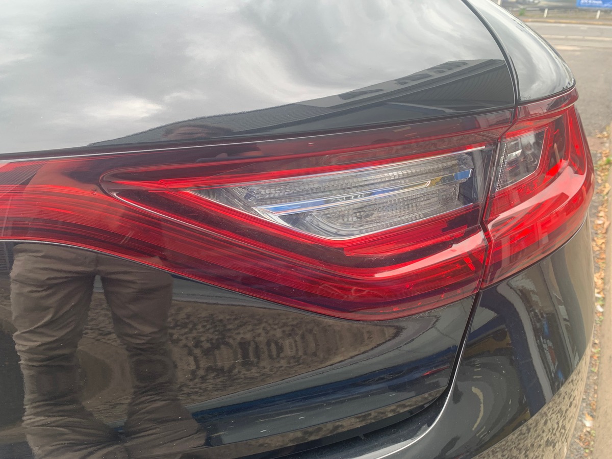 RENAULT Megane IV 100 chevaux | Limited | Caméra de recul | Régulateur de vitesse | GPS | Bluetooth