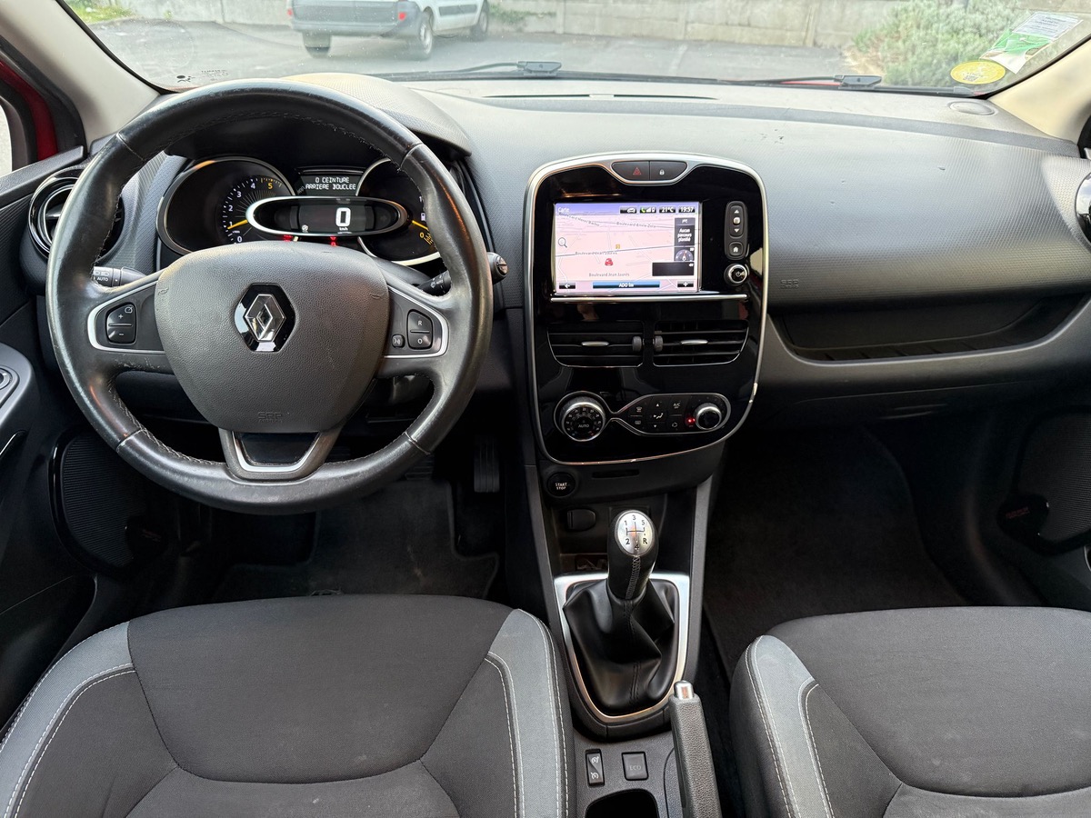 RENAULT Clio IV ESTATE 1.5 DCI 90 CV Intense 4XCBLeut