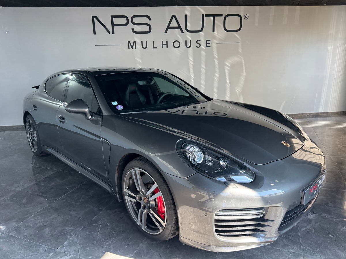 Porsche Panamera GTS