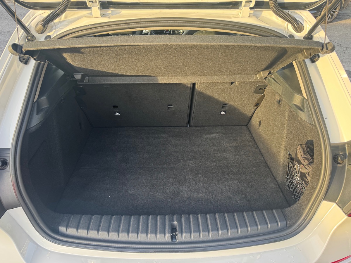 Bmw Série 1 116 i BUSINESS DGK7 1ERE MAIN / TVA RECUPERABLE