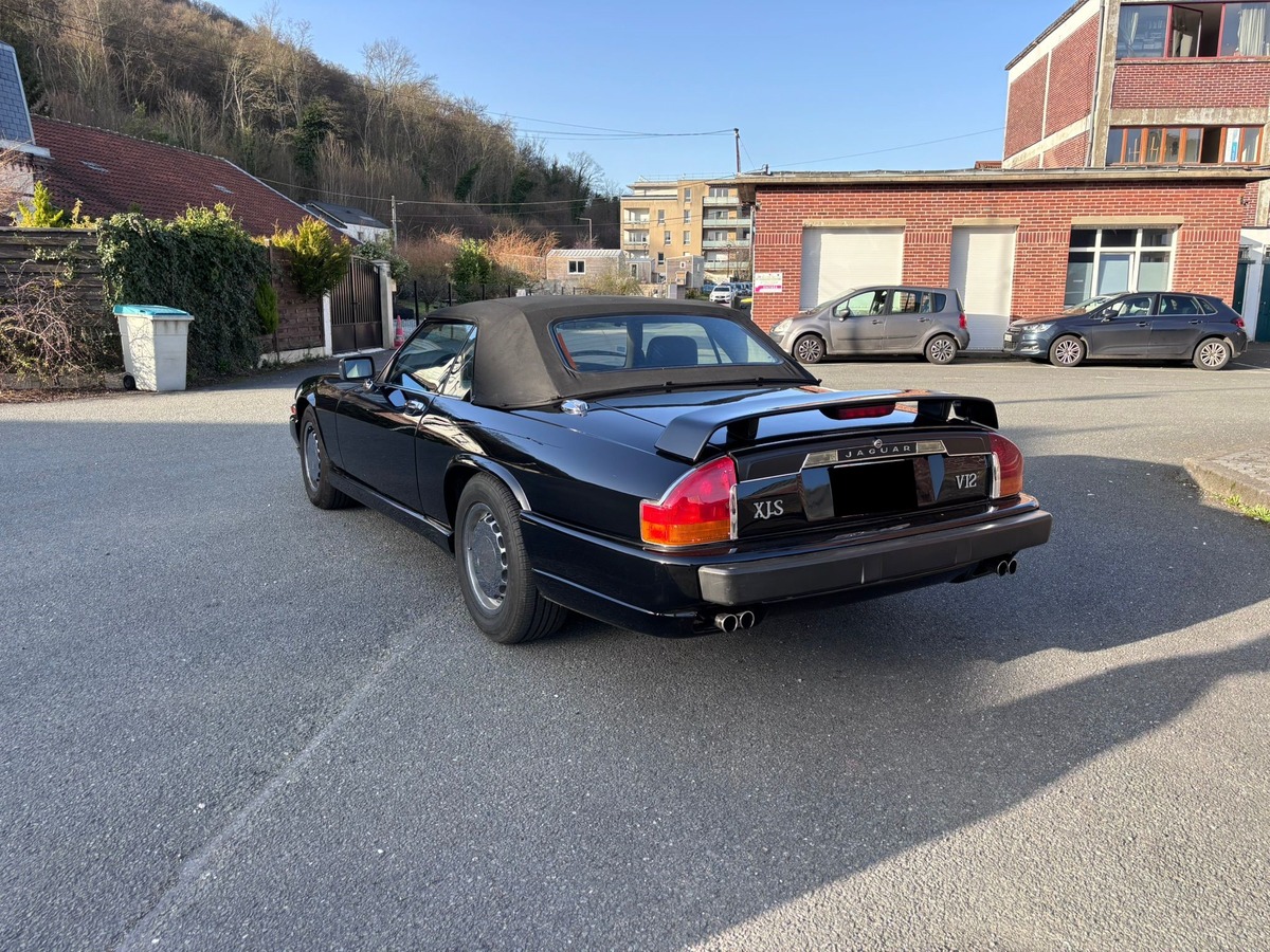 Jaguar XJS Cabriolet V12 289cv boite automatique