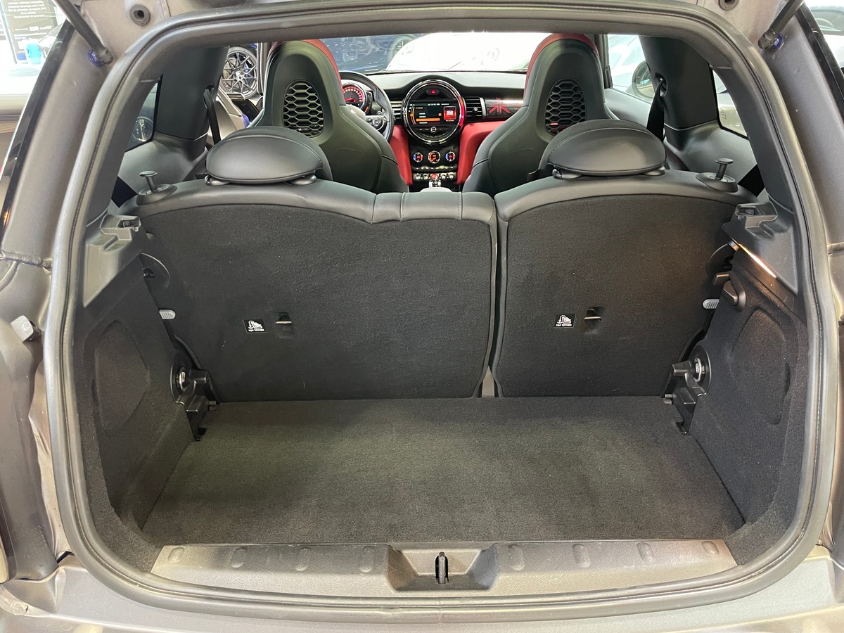 Mini Mini F56 John Cooper Works 231 JCW Gris Mat q
