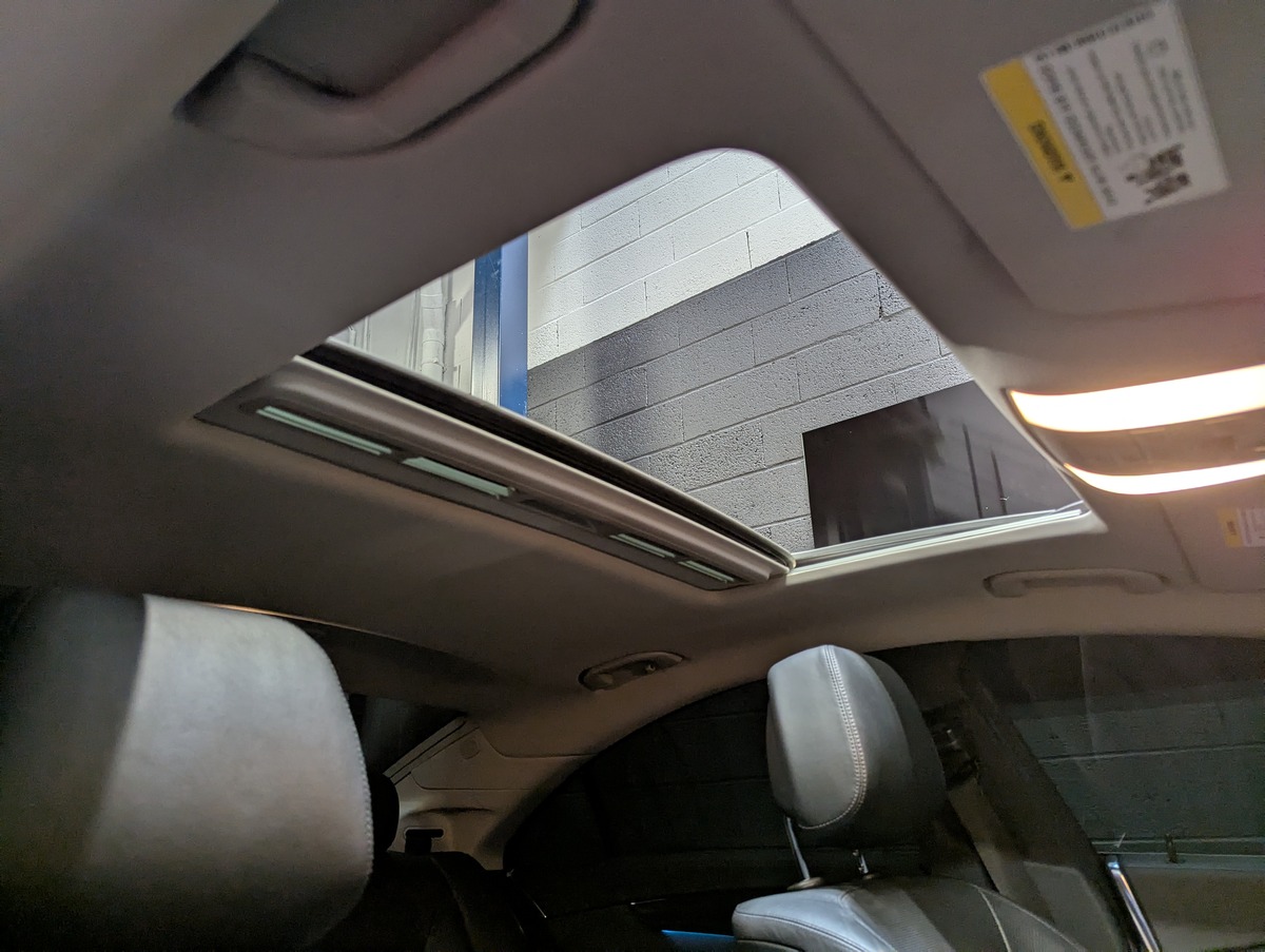 MERCEDES CLS 500 BlueEfficiency  SUIVI COMPLET MERCEDES