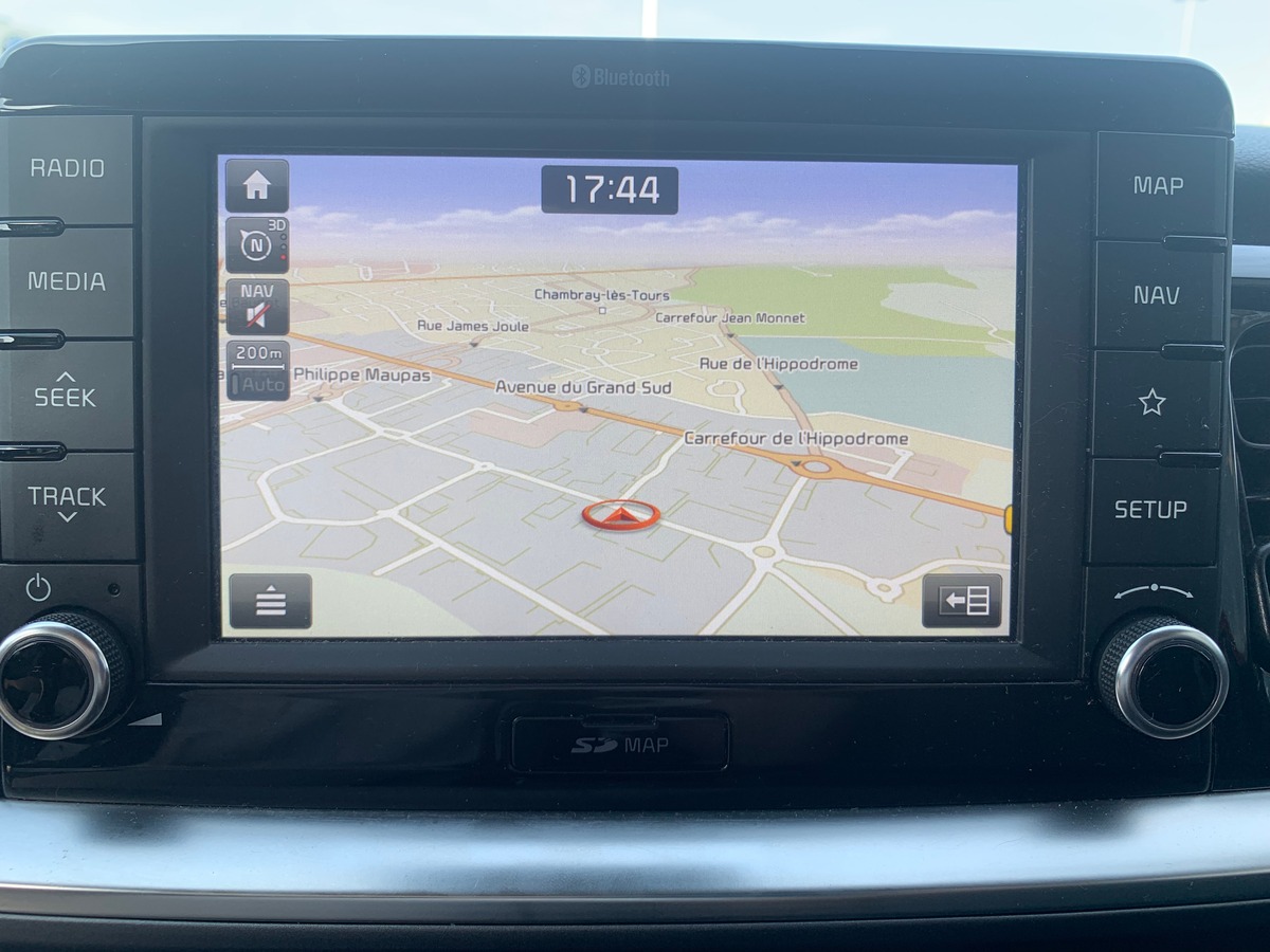 Kia Stonic 120 ch | Premium | Caméra recul | Régulateur vitesse | Apple car Play | Siéges chauffants