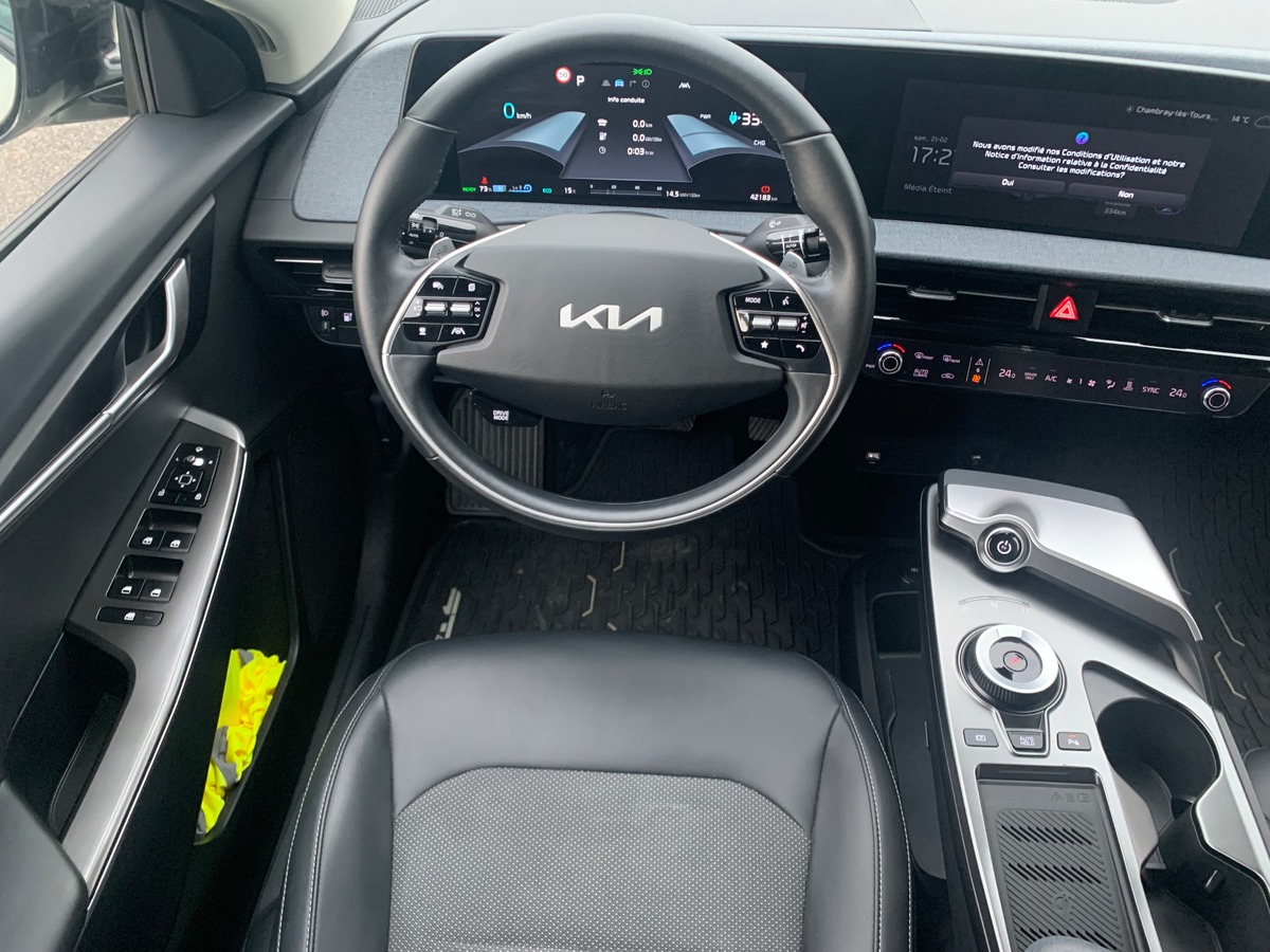 Kia EV6 229 | Active | Caméra recul | Démarrage sans clé | Radar arriére | Régulateur adaptatif