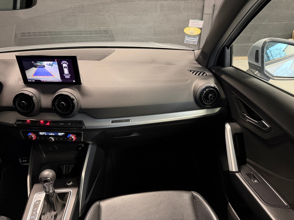 Audi Q2 35 tdi S Line Quattro Cock Pit / Caméra de Recul / Suivi Audi