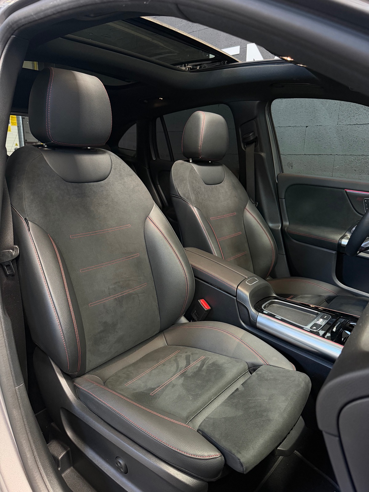 Mercedes Benz GLA 200d 2.0 d 16V 8G-DCT 150 cv AMG LINE PREMIUM PLUS