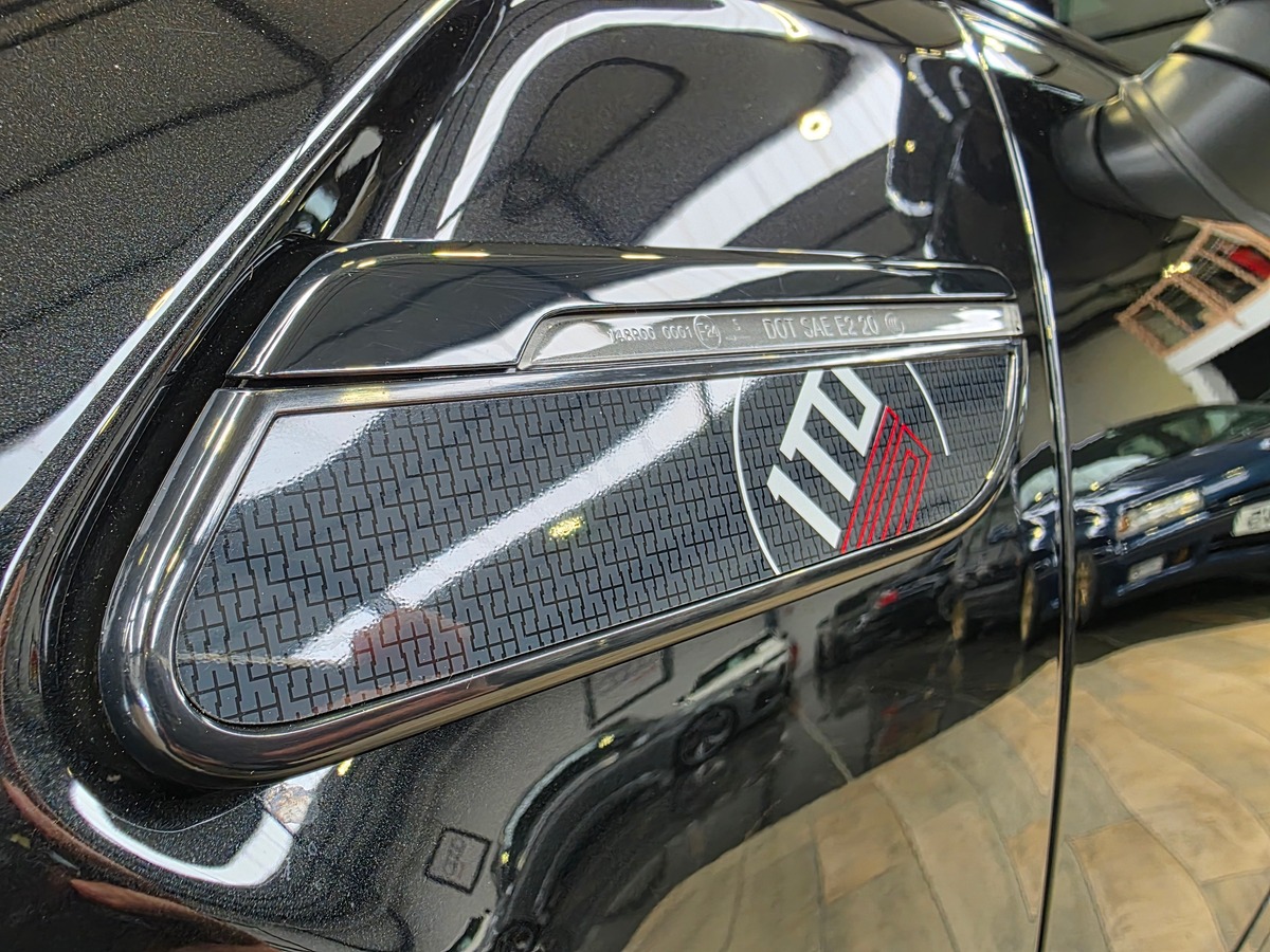 Mini Mini JCW III JOHN COOPER WORKS 1to6 EDITION // EDITION LIMITEE 999 EXEMPLAIRES MONDE