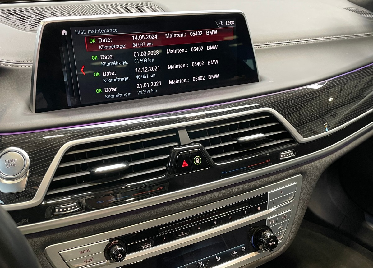 Bmw Série 7 (G11) 740E HYBRID 326CV - MSPORT - EDITION CARBON CORE  - GARANTIE 1 AN