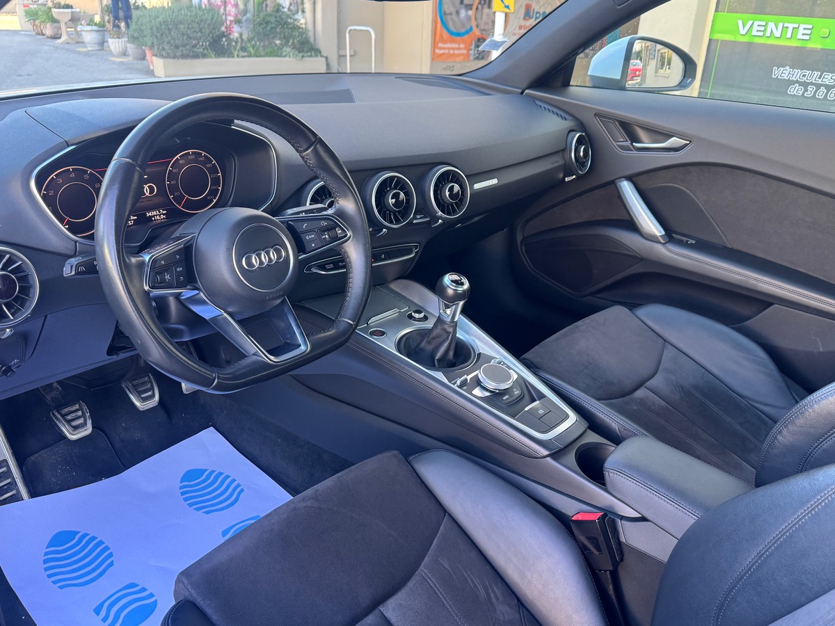 Audi TT 2.0 TFSI S LINE 230