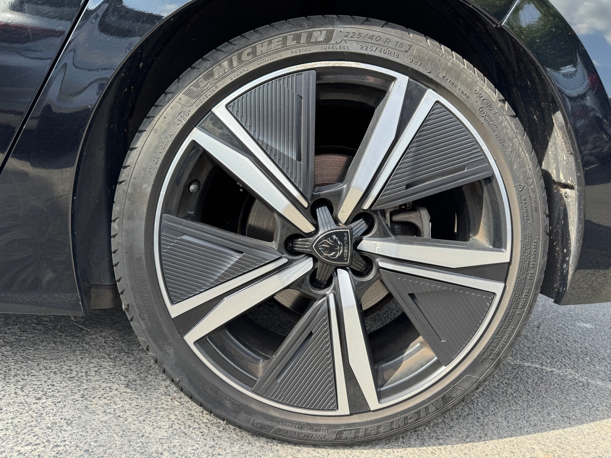 Peugeot 308 III GT Pack 1.5 BlueHDi EAT8 130 cv - Full Options