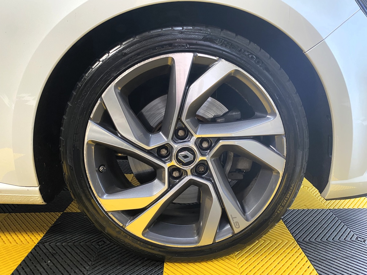 RENAULT Megane IV ESTATE 1.6 TCE 205 ENERGY GT EDC7
