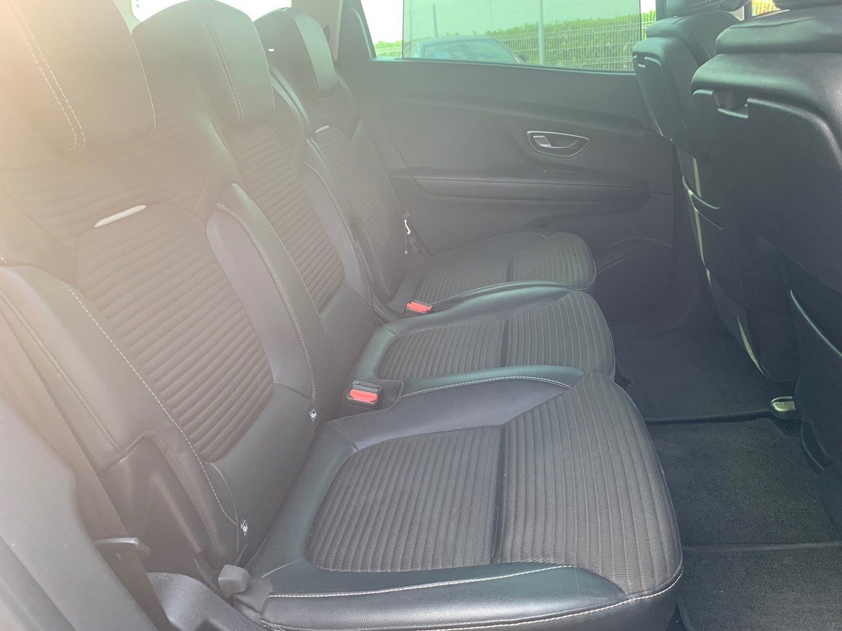 RENAULT Grand Scenic 110 | INTENS | 7 Places | Toit panoramique | Caméra recul | Régulateur vitesse