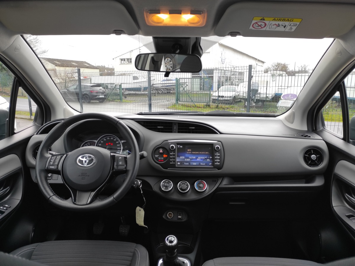 Toyota Yaris III 1.0 VVTi 72 France