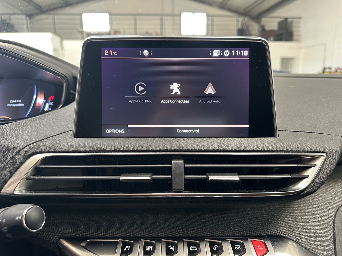 Peugeot 3008 1.2 PureTech 130ch S&S GT Line / Entretien complet Peugeot / Distribution neuve