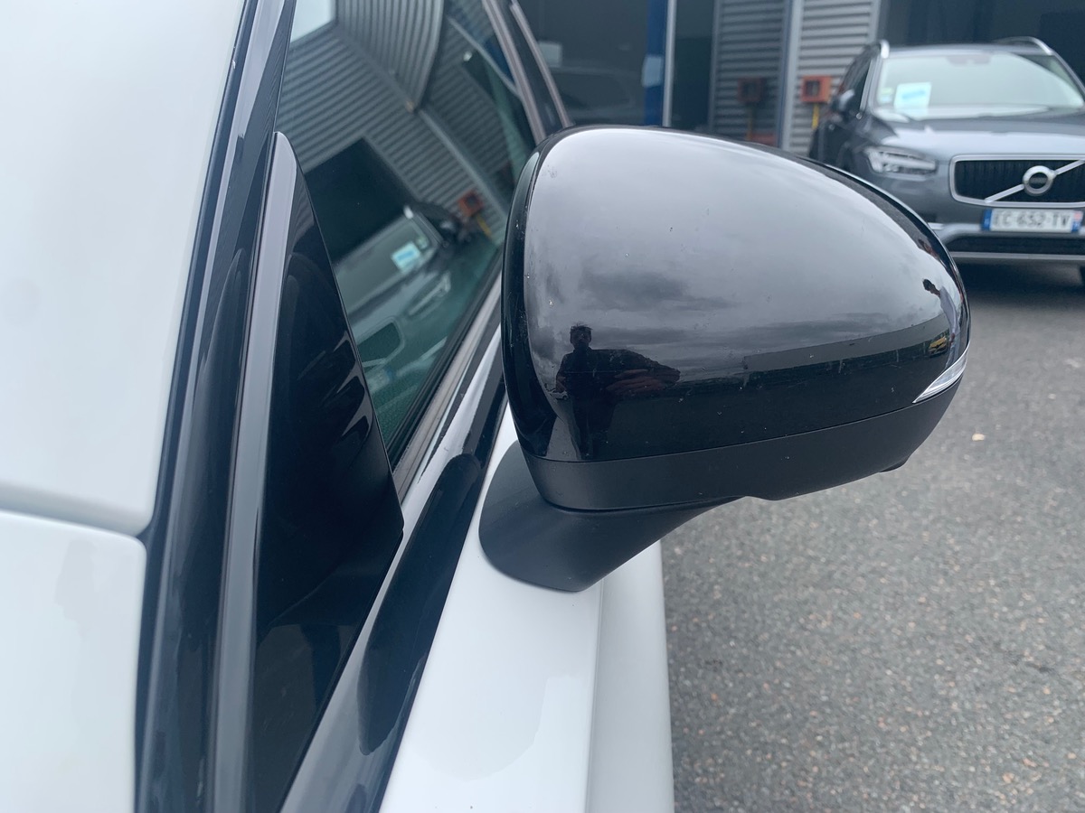 Mercedes-Benz Classe A 225 ch | AMG LINE | Toit ouvrant panoramique | Eclairage d'Ambiance | 4 MATIC